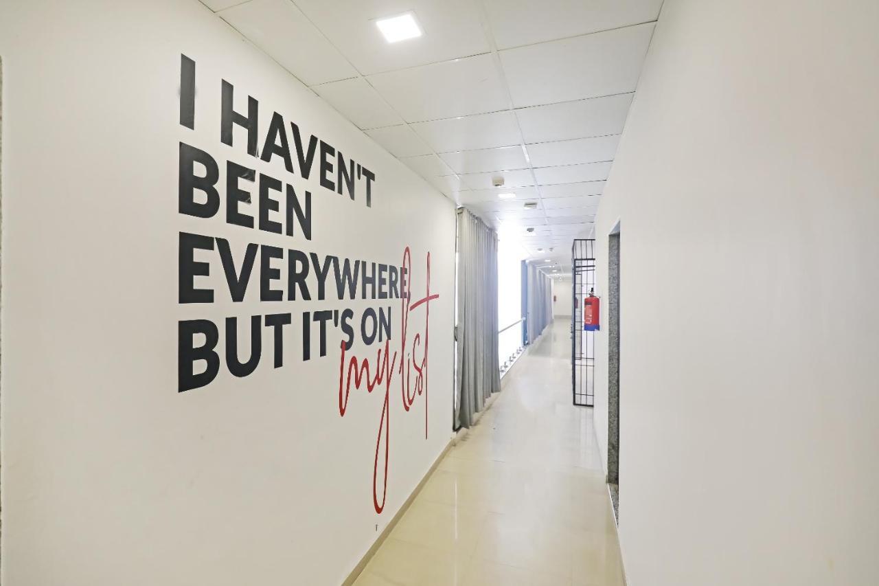 Hotel Gokul Solitaire, Surat Bhatha 외부 사진